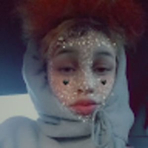 Meet your Posher, Monica